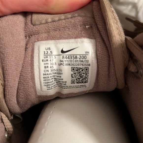 NwT NIKE manoadome khaki / khaki dark grey 12.5 men’s boot - Picture 7 of 11